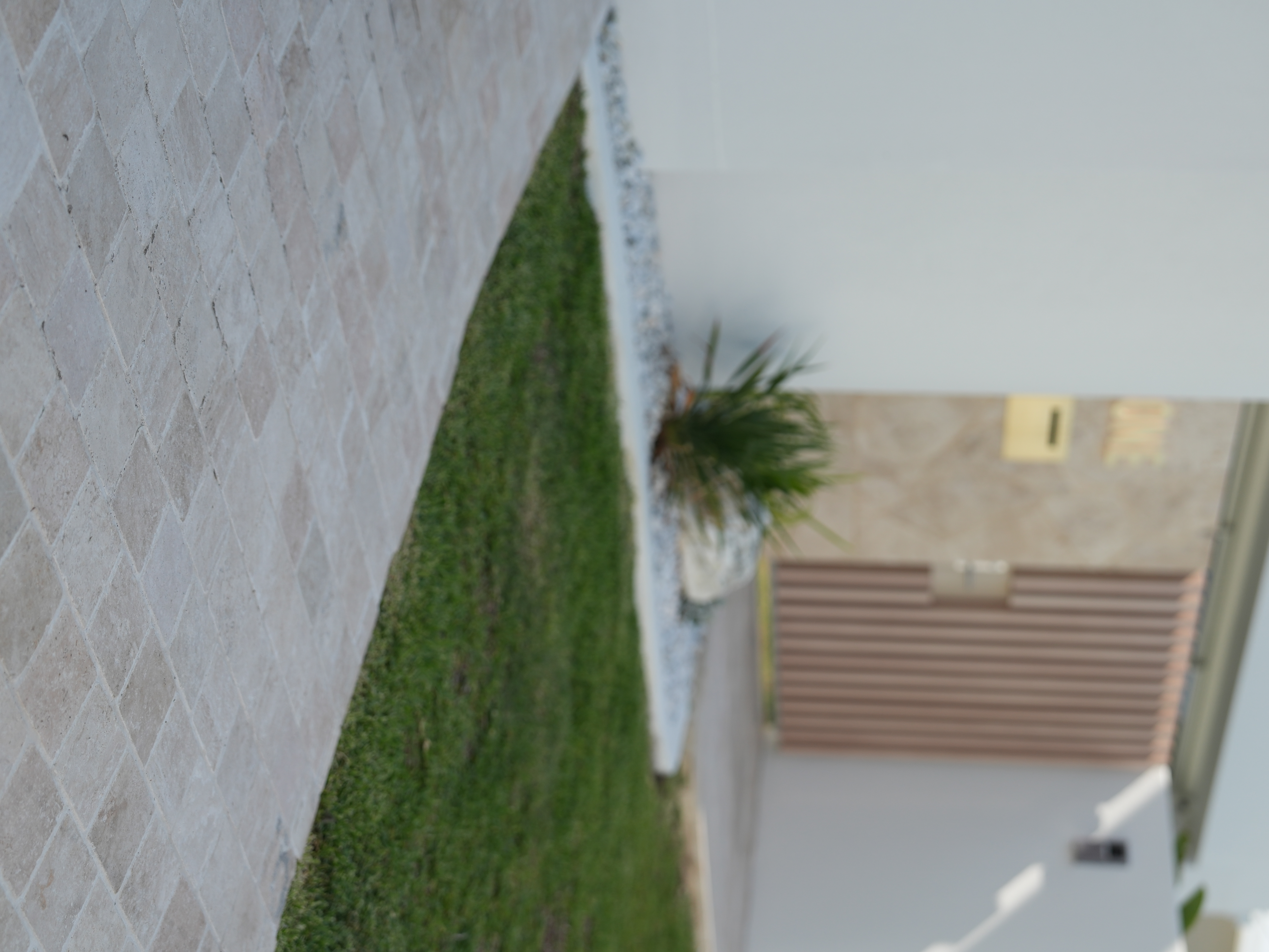 Classic Travertine Cobblestones - Image 2