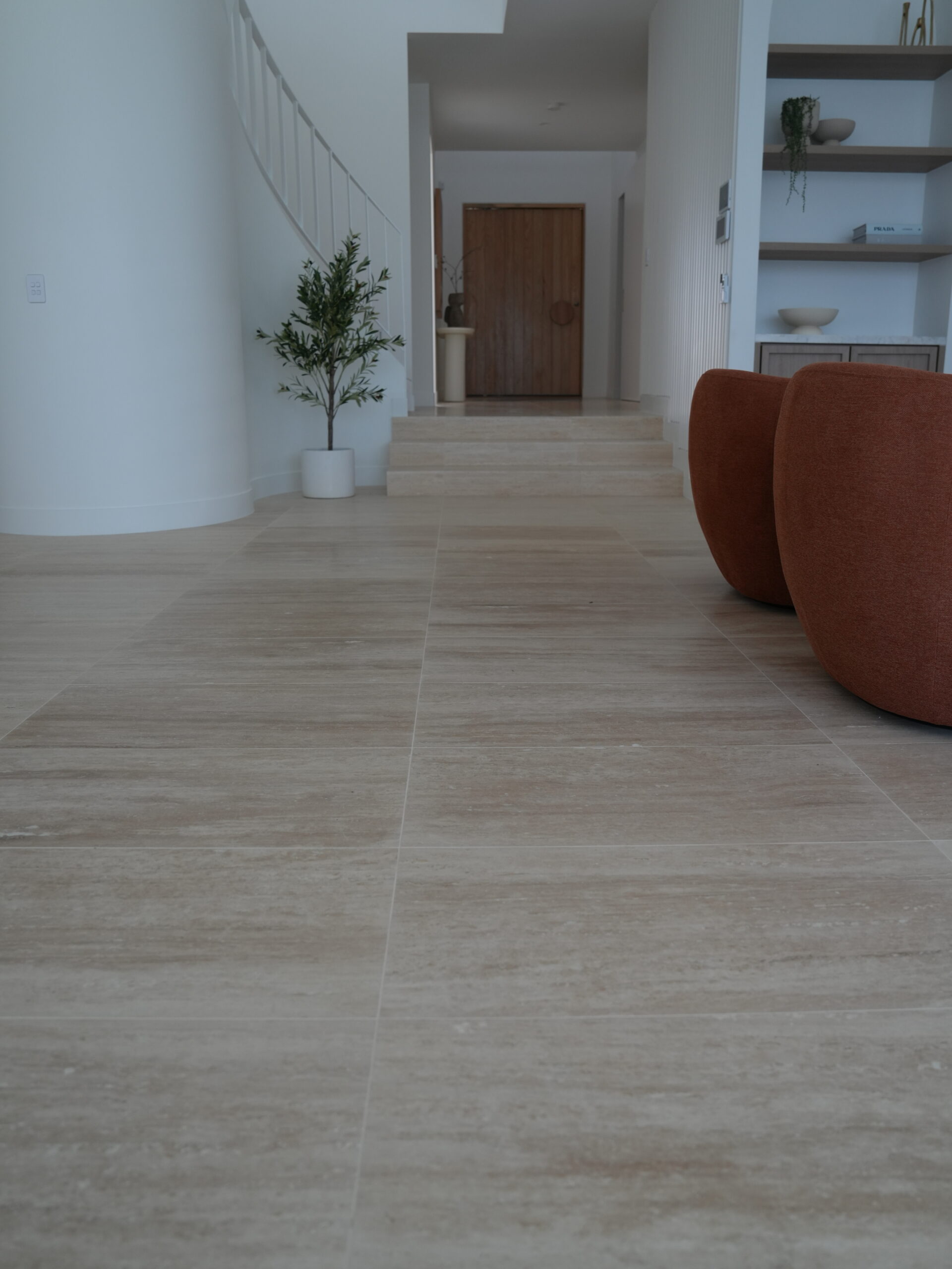 Ivory Light Travertine Vein Cut - Image 3